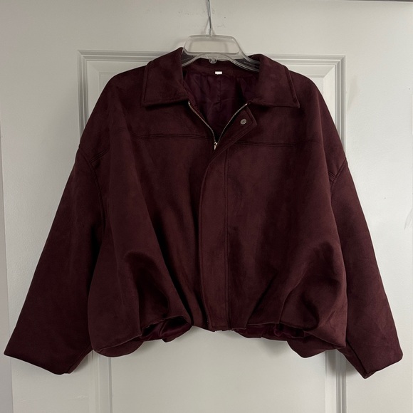 Jackets & Blazers - Women's Burgundy Zip-Front Jacket